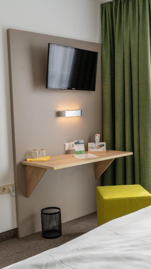 Highway Hotel Herbolzheim Extérieur photo