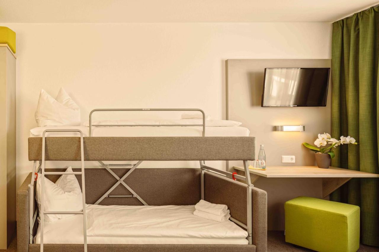 Highway Hotel Herbolzheim Extérieur photo