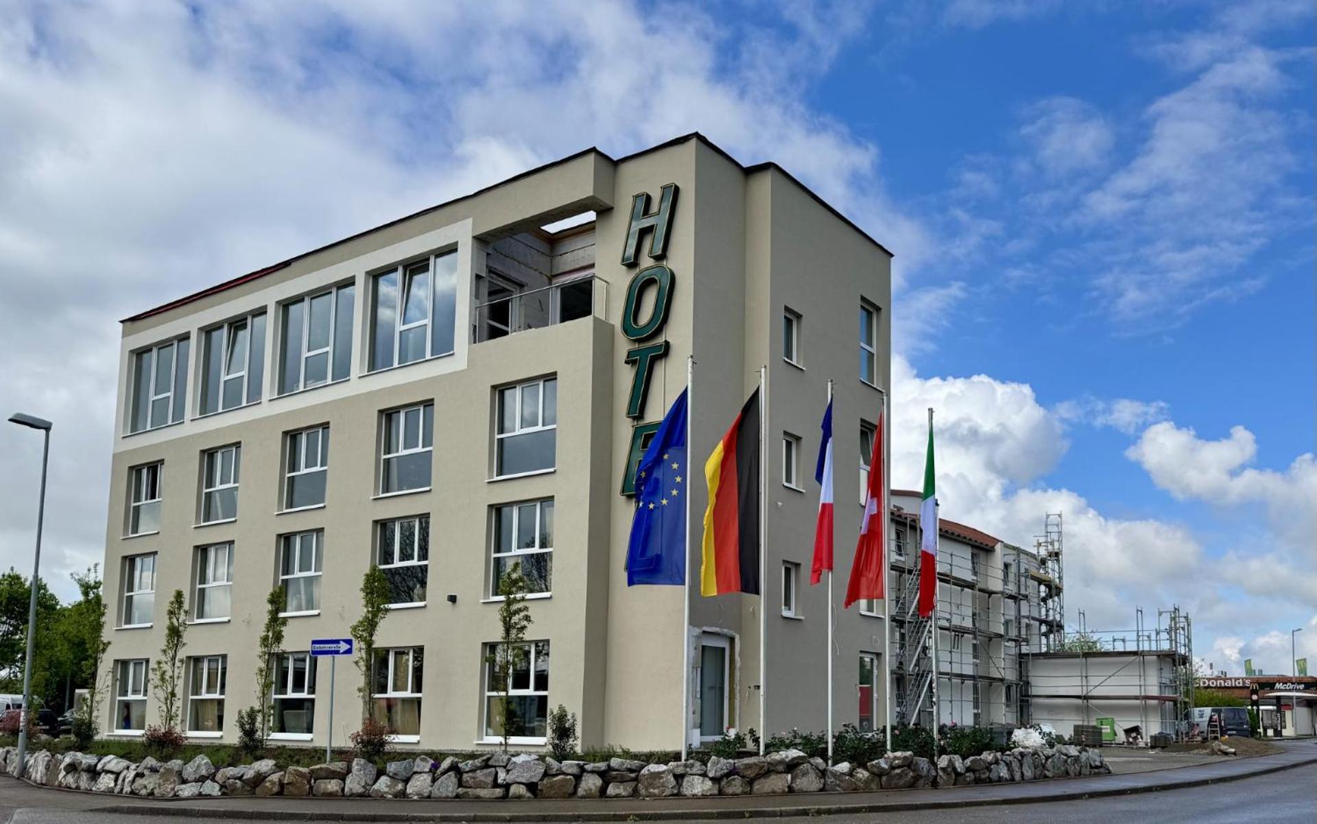 Highway Hotel Herbolzheim Extérieur photo